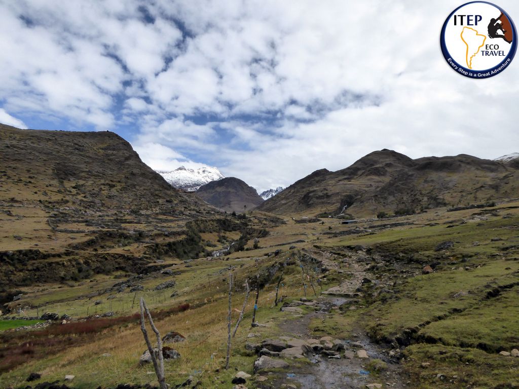 Lares Trek to Machu Picchu in 4 days - Lares Trek to Machu Picchu in 4 days