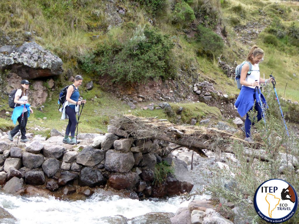 Lares Trek to Machu Picchu in 4 days - Lares Trek to Machu Picchu in 4 days