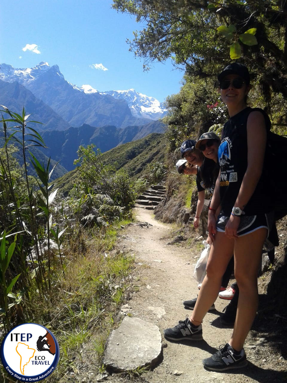 Short Inca Trail in 2 days by Victoria Ines Driussi group - Short Inca Trail in 2 days by Victoria Ines Driussi group