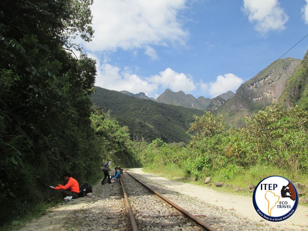 Short Salkantay Trek in 4 days - Short Salkantay Trek in 4 days