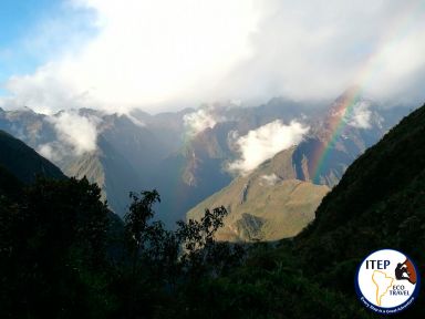 Short Inca Trail to Machu Picchu in 2 days