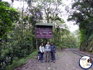 Short Inca Trail to Machu Picchu in 2 days