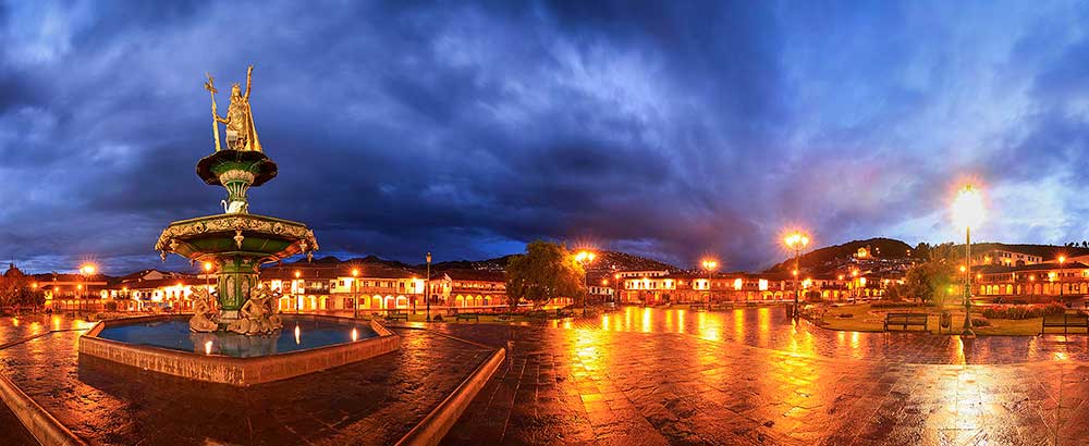 Cusco by night