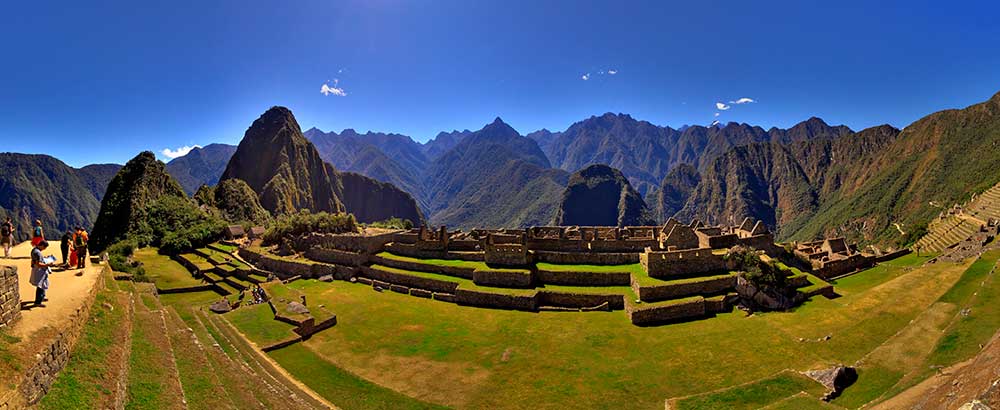 View panoramic of Machu Picchu